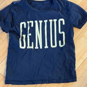 LIKE NEW! Peek Dark Gray “GENIUS” Kids Cotton Tee Shirt Sz XS 2/3